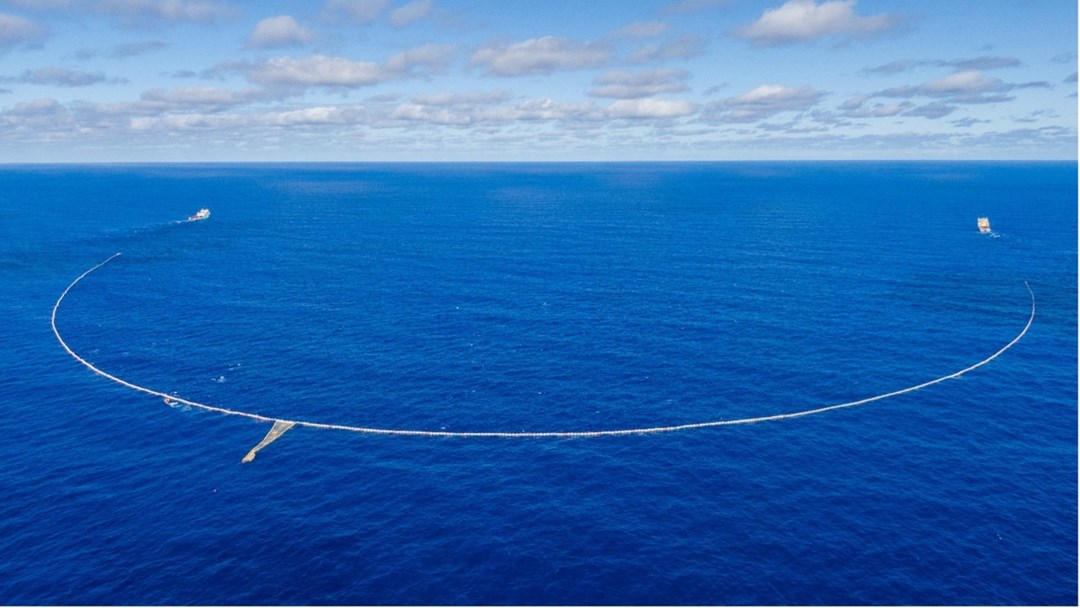 System 03 fully scaled, during operation in the Pacific. Photo: The Ocean Cleanup.